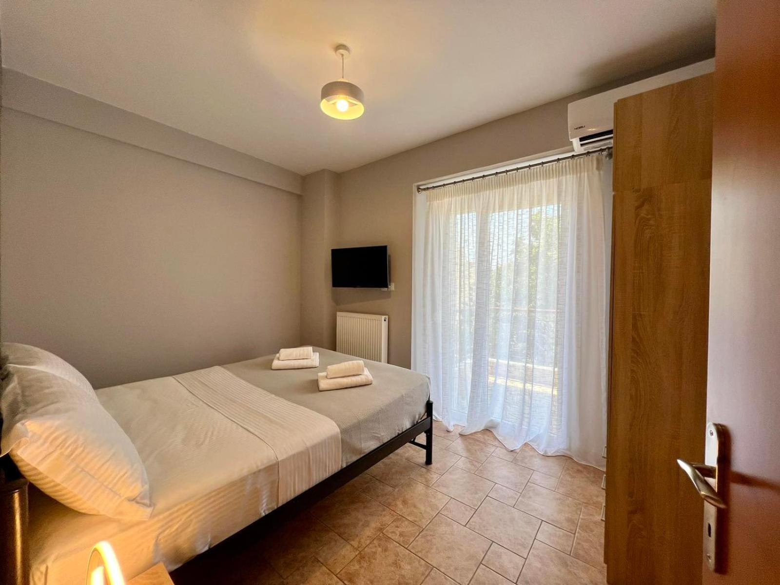 P Deluxe Suites Β4 Nea Michaniona Exterior foto