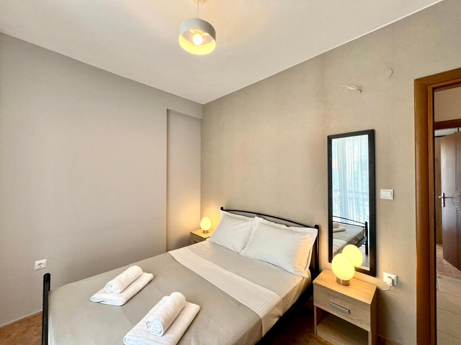 P Deluxe Suites Β4 Nea Michaniona Exterior foto